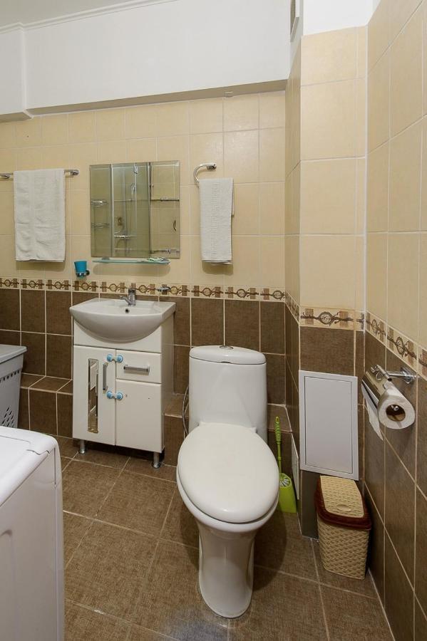 אלמטי Apartments On Tole By 12 App 51 מראה חיצוני תמונה