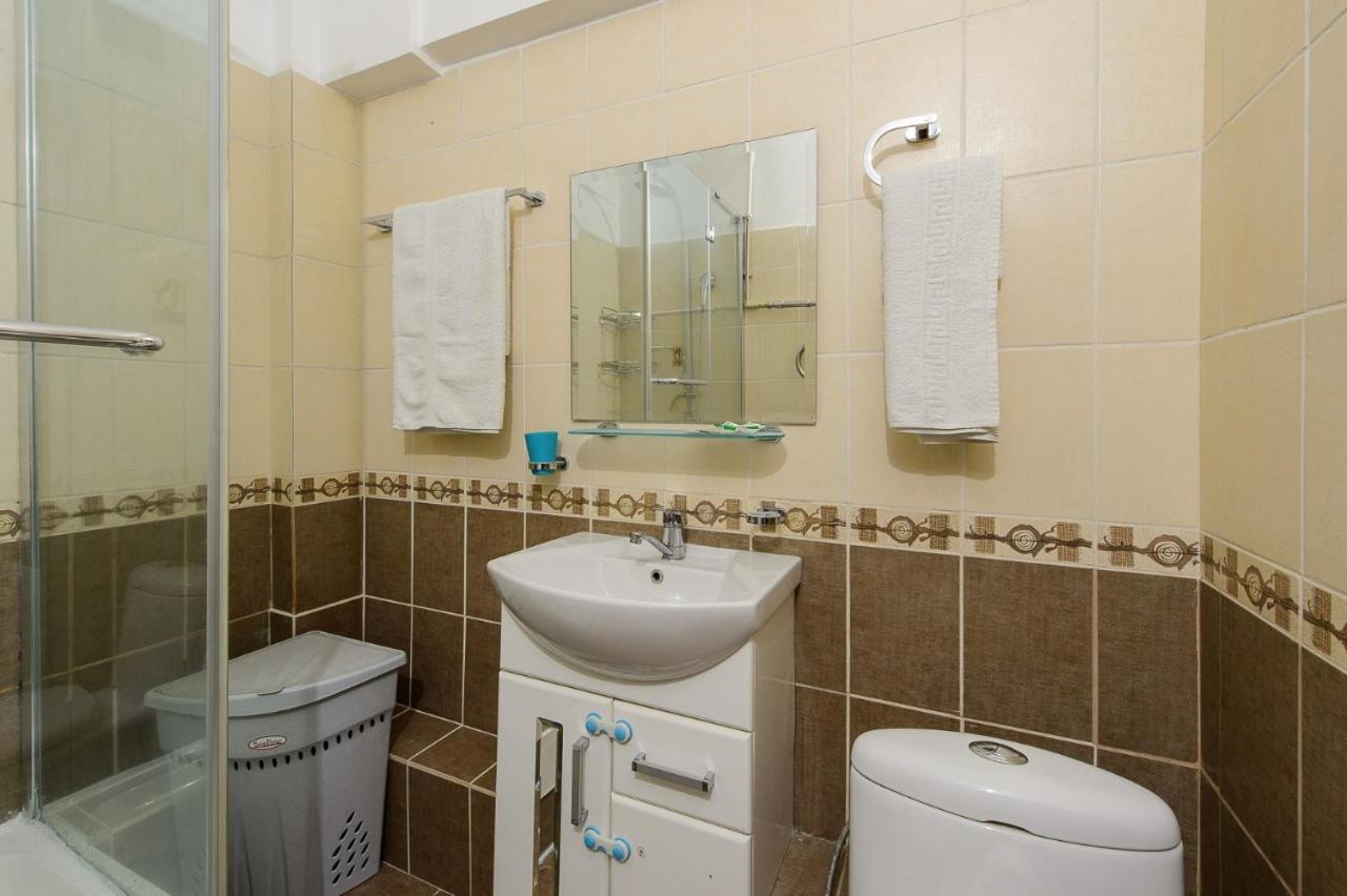 אלמטי Apartments On Tole By 12 App 51 מראה חיצוני תמונה