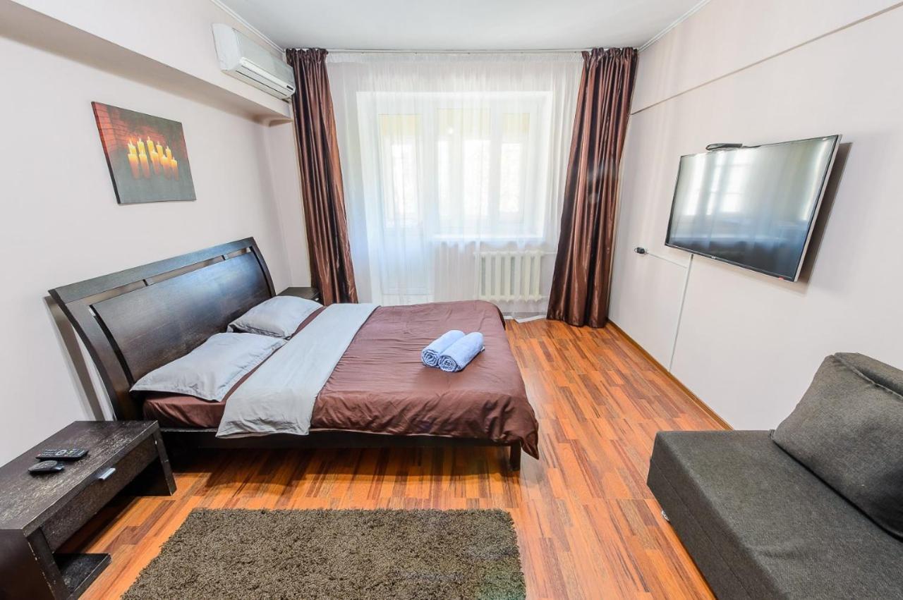 אלמטי Apartments On Tole By 12 App 51 מראה חיצוני תמונה